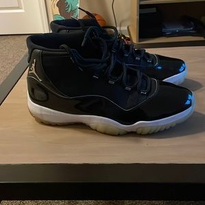 Black Jordan 11 Jubilee 7/10 condition